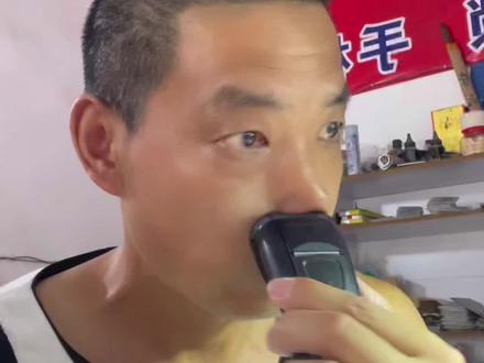 飞科剃须刀换电池#技术分享 #手艺人的日常 # 生活小妙招