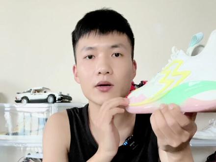 #球鞋 #篮球鞋 #羽毛球 发现能适应这两项高强度运动的实战鞋