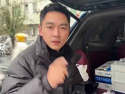 白银一天跌了近10元#白银 #银条 #黄金 #黄金首饰 #上饶黄金小白