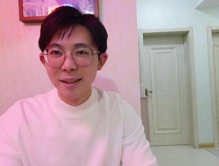 少儿快板的入门基础 认识快板和拿法