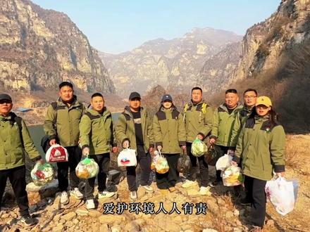 在此呼吁:愿每位到访沁龙峡的游人,皆怀文明之心,带走随身垃圾,共护小羊湖这份澄澈风光,让山水长清,美景常驻。#爱护环境人人有责 #沁龙峡 #河南版小羊湖 #济源万洋肥业 @济源市万洋肥业有限公司