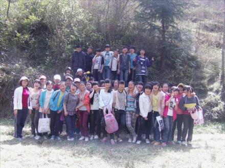 宁强一中2010级6班的风采,发个库存