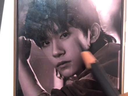 我觉得有看头#易烊千玺 @抖音小助手 你觉得呢