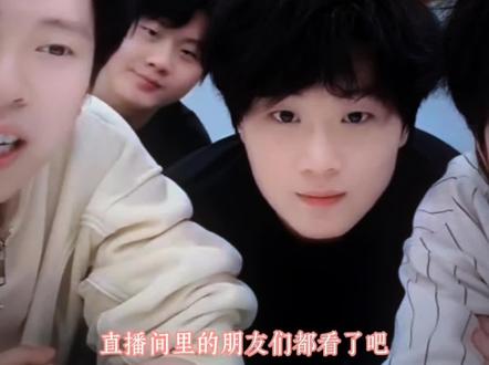 用同手同脚品鉴单采后的不嘴心直播
#双高胎 #高超高越 #高超 #高越