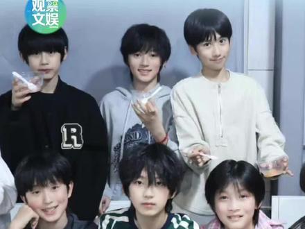 李飞你这次又挖到宝了 #TF家族 #时代峰峻 #tf五代 #养成系