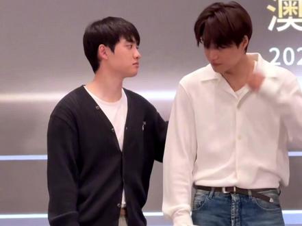 爱在长久时 0524澳门签售
#开度 #kaisoo #都暻秀 #金钟仁 #EXO