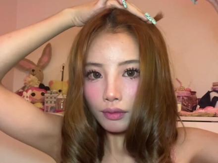 超多人蹲的古早感梨花卷发型教程来啦(๑•̀ㅂ•́)و✧ #自动卷发棒 #卷发教程 #古早卷发 #古早感 #梨花卷