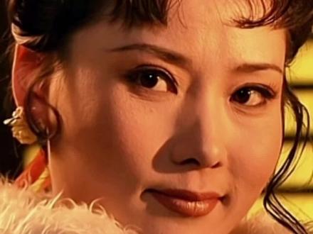 她怒,因为她是真的爱。#何赛飞 #何赛飞痛批戏曲界现状 #正能量