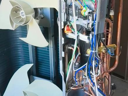 科龙空气能
18千瓦 分体机拆机介绍,#制冷设备安装 #空调制冷空调维修 #空调拆机 #中央空调制冷机组