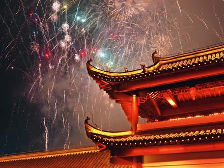 “被婺源的非遗板凳龙震撼到了 这才是刻在中国人骨子里的年味.”#有一种年味叫婺源 #来婺源过非遗年#百米板龙灯点亮婺源夜 #在婺源找到了最浓的年味