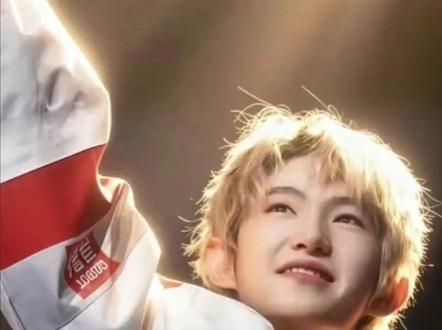 又是一年12.27,不是终结,是新的开始 #一诺 #KPL #成都ag超玩会 #电竞