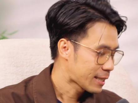 他好像知道自己很帅啊啊啊 救命啊嫂道消息果然靠谱🆘终于剪头发了今天的人有福了!!!这个尖叫声给他爽到了卧槽!!!我们也爽到了,尖叫声持续了半首歌啊啊啊啊谢谢嫂子🥹🥹
#bkpp #kinkrit #bk #billkin #马群耀