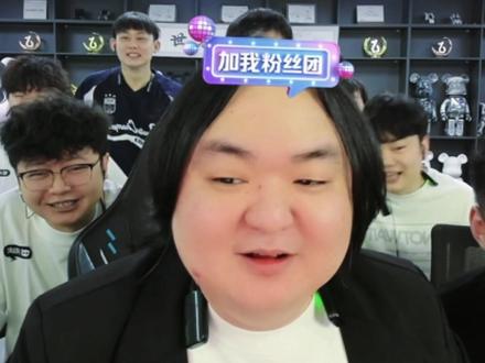 陈伯没给青姐准备词,直接倒天闭~#陈伯全能王#陈伯百万二创激励计划#QQ飞车