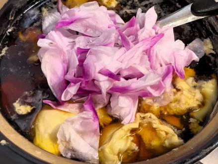 #真实生活分享计划 #自制美食 #美食vlog #牡丹花
牡丹花红糖水鸡蛋,美容养颜,缓解头痛还能补气血,快点跟我做起来……