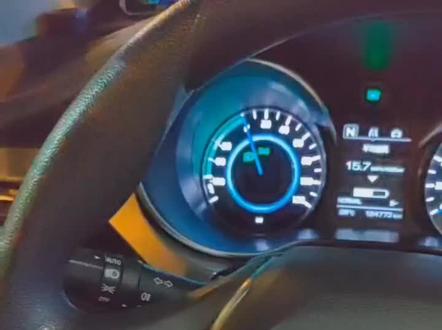 长安逸动EV460 加装多功能按键无损安装,效果展示