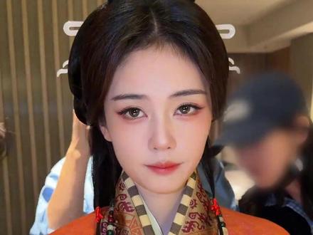 白鹿奔跑吧战国袍妆造真的好惊艳啊!#白鹿 #奔跑吧 #战国袍