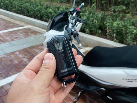 豪爵uhr150车钥匙功能介绍,分享给准备入手的小朋友。
#摩托车 #豪爵uhr150#好物推荐🔥 #小电驴 @豪爵摩托