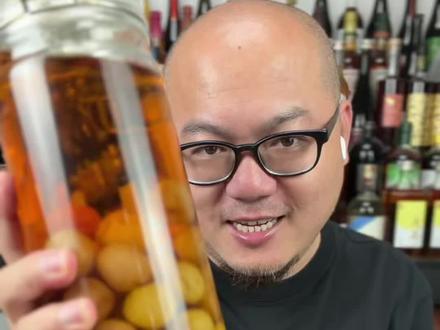 去年泡的小白梅,出奇意料的好喝
#梅子酒 #青梅酒 #青梅 #泡酒