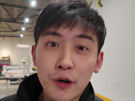 改造房车感觉加班到半夜也不会累。#房车改造 #大通v90 #房车旅行 #自改房车