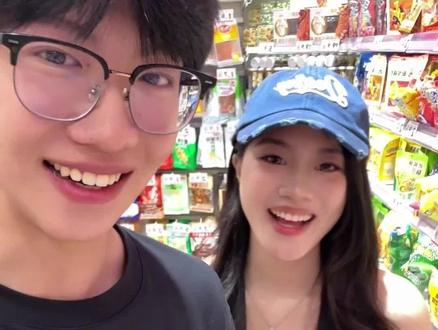 你们女朋友是不是也这么逛街#好想来时光童心季