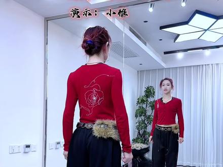 #千千阙歌 背面分解教程来啦✌️#努力让自己发光 #丫头加油 #小雅爵士广场舞 #最潮广场舞