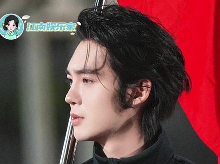 鲜衣怒马是于适,当骑骏马踏平川#于适 #骑射 #全国骑射大赛