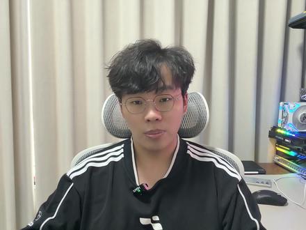 苹果发布ios26.2最后测试版,仍有不少bug未修复 #ios26 #iphone #苹果手机