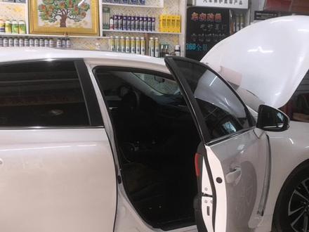 雷克萨斯CT200安装6探头雷达