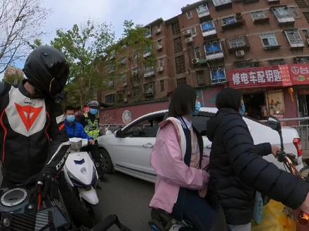 看不见我 看不见我#机车 #摩托车 #郑州 #禁摩 @DOU+小助手