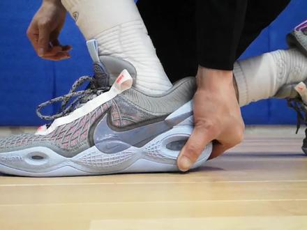 Nike Cosmic Unity垃圾环保鞋实战测评 #球鞋测评 #开学必修球鞋指南 #哎呦喂你鞋真好看