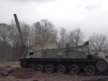 俄掏出巷战神器郁金香迫击炮,一炮震晕60名士兵,2天轰平一座城 #战斗民族 #超燃 #科普 #军迷