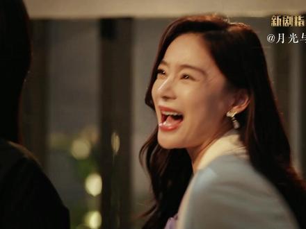 《她的盛焰》首播观后感:没有善茬,全员恶人 纯粹又对味的国产女性复仇剧#她的盛焰 #她的盛焰主打抓马又刺激 #影娱漫谈编辑部 #影娱热点团