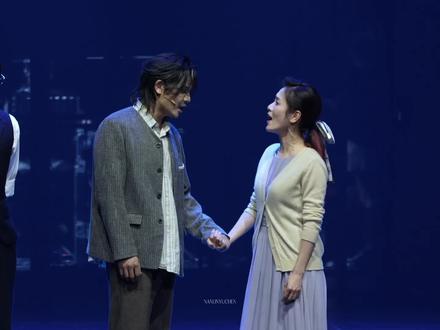 叶东一段突如其来的特返
所有人 感受!
#叶麒圣 #徐丽东
#音乐剧嫌疑人x的献身