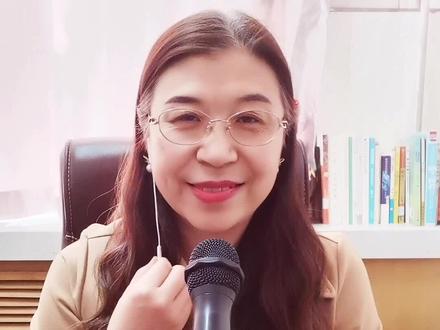【华夏小学.午间书场】《昆虫记~松毛虫》:毛茸茸的松毛虫在法布尔的描述中非常漂亮,而且他们的生活也非常有趣呢!#校长妈妈读经典 #阅读推广人 #午间书场