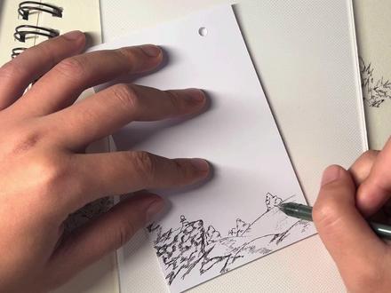 这次挑战一下自己,做个难点的
#绘画教程 #火影忍者 #翻页动画 #火柴人翻页动画 @DOU+小助手