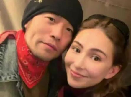 突发!周杰伦亲自发声,为老婆昆凌撑腰!!🔥@周杰伦资讯*#周杰伦 #昆凌入驻抖音