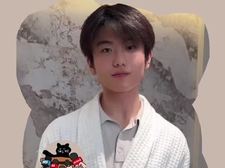 #毛毛雨接到泼天的富贵
人永远不知道谁会旺你,泼天的富贵也是追上了毛毛雨老板
