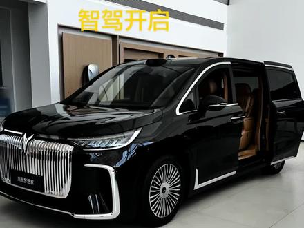 岚图梦想家乾崑版,开启华为智驾及新手学习考试