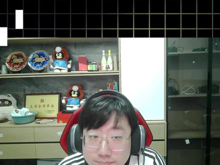 女陪点单当老板被俱乐部开除 当场开庭悠米和坏脾气 #东东电竞#东东电竞剪辑团#搞笑#离谱弹幕#刘旭东@东东(东东电竞负责人)