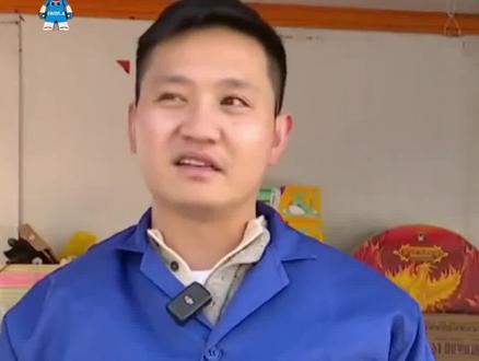 比去年便宜
昆明烟花爆竹降价
#过年 #昆明 #烟花爆竹