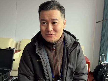 你对永州的印象停留在哪一层面?请解说员贺炜为我们剖析湘超赛场上永州的独特魅力。
#跟着央超游永州#CMG群众足球邀请赛#湘超冠军城诚邀天下客#永州