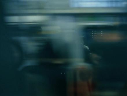 倘若我没有释怀呢 倘若我真的像电影里那样等了你三五年呢 #拍出电影感 #inmyfeelings #情绪短片 #每一帧都是热爱 #青年创作者成长计划