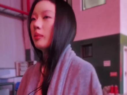 完全小女孩,单依纯3MVcallback
#单依纯 #明星不止AB面 #单单来迟