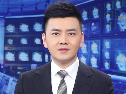 市委书记掌掴市政府秘书长,有关部门介入调查。严於信:有权莫任性,从政先正身。#主播说联播