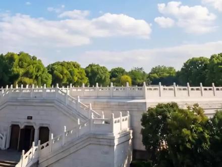 “东方赛博”全息特效,AI一分钟搞定!#AI #AIGC #AI工具