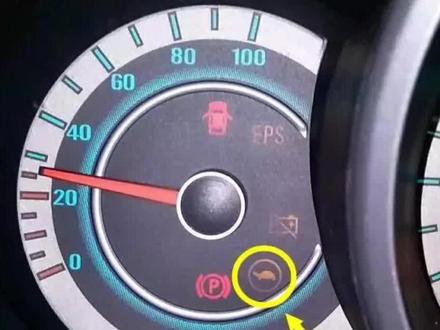 新能源汽车亮乌龟灯是怎么回事?#新能源汽车 #新能源知识科普 #新能源 #安全出行 #新能源汽车维修