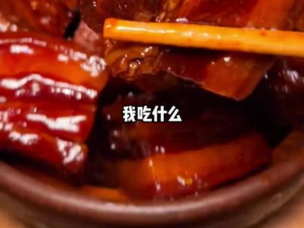 多闪新玩法,拍照同款投喂小火人 #多闪app #小火人AI聊天 #多闪 #火人拍照喂食