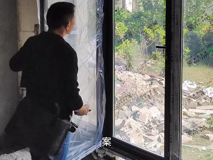 #同城装修的朋友看过来
#一楼阳台怎么封
庭院门的设计,又透光又能防盗的一款门喜欢的可以私信我!