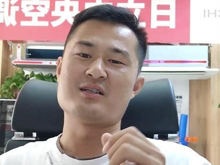 中央空调有异味怎么办?#家用中央空调 #装修