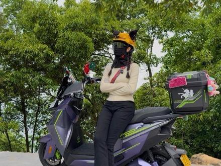 牛马组合之我的马#女骑#外卖#电摩 #黑骑士F100